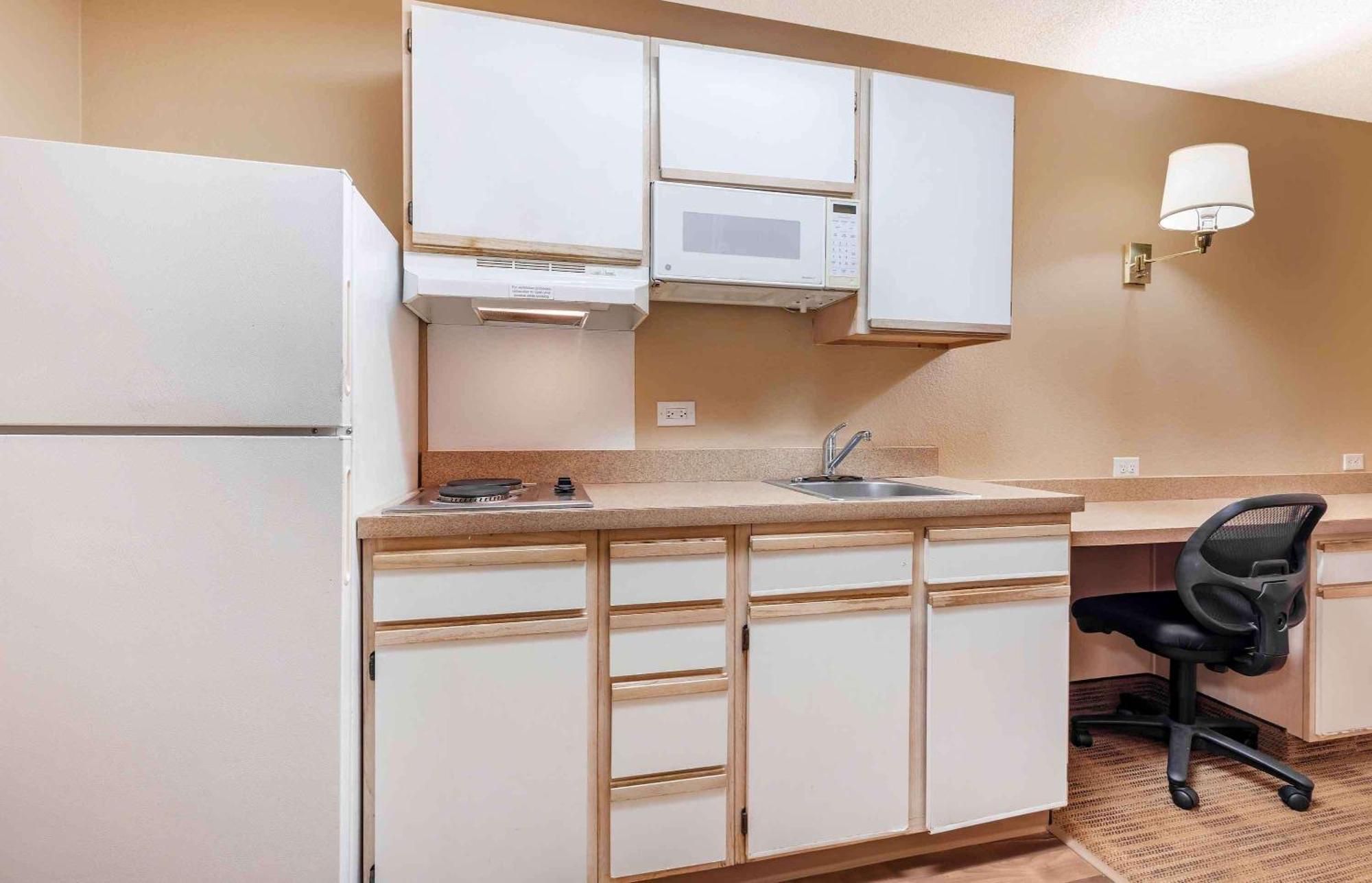 Hawthorn Extended Stay By Wyndham Dfw Airport North Ирвинг Экстерьер фото